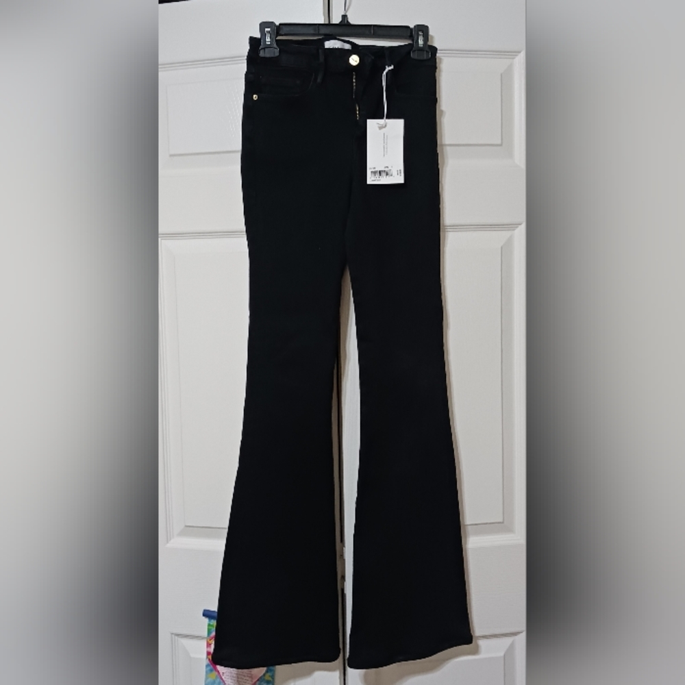 NWT “Frame Le One Flare” Black Stretch Jeans - Larsen Size 1 (Fits Sz 25 to 29)